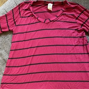 Sew in Love small long sleeve vneck